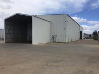 98-100 Wing Street Wingfield SA 5013 - Image 2