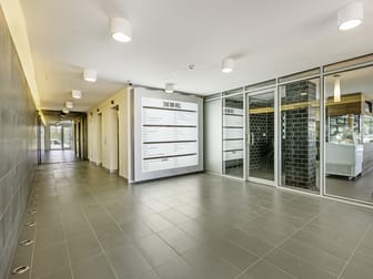 3/240 Plenty Road Bundoora VIC 3083 - Image 2