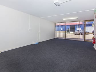 2/174 Wecker Road Mansfield QLD 4122 - Image 3
