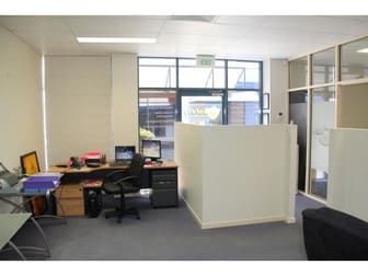 15/2 Executive Drive Burleigh Heads QLD 4220 - Image 3