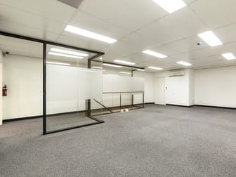 6/1 Bell Street Preston VIC 3072 - Image 3