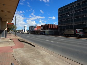 Click to view all images 16 Fitzroy Street Rockhampton City QLD 4700 - Image 2