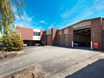 5 Argent Place Ringwood VIC 3134 - Image 2