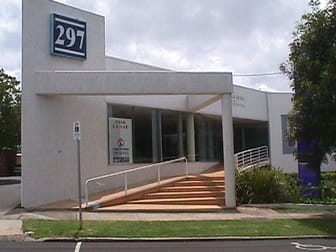 4/297 Margaret Street Toowoomba City QLD 4350 - Image 1