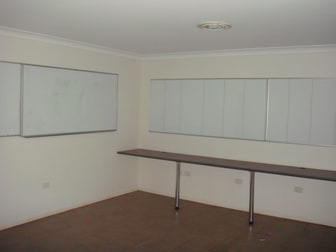 79 - 81 Duke Street Roma QLD 4455 - Image 3