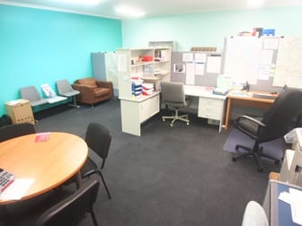 114 Campbell Street Rockhampton City QLD 4700 - Image 3