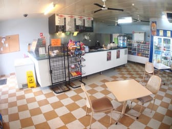 Click to view all images 287 Dempsey Street Koongal QLD 4701 - Image 2