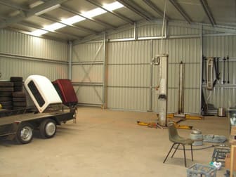 Click to view all images 77 Midland Highway Epsom VIC 3551 - Image 3