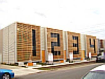 8 Rocklea Dve Port Melbourne VIC 3207 - Image 1