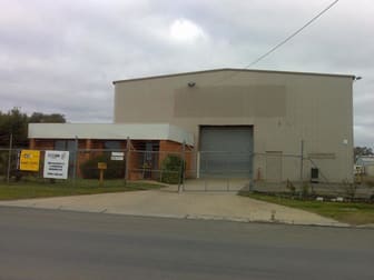 Click to view all images 41-43 Howard Street Epsom VIC 3551 - Image 1