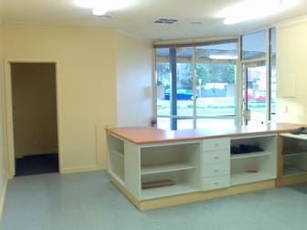 Click to view all images 2/227 Barnard Street Bendigo VIC 3550 - Image 2