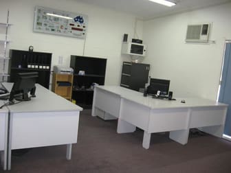 2/7 Crown Street South Geelong VIC 3220 - Image 3