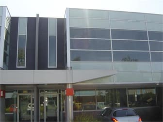 13/21 Sabre Drive Port Melbourne VIC 3207 - Image 2