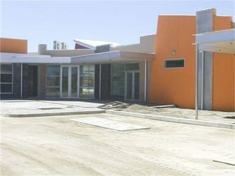 Shop 3 Lakeside Boulevard Pakenham VIC 3810 - Image 2