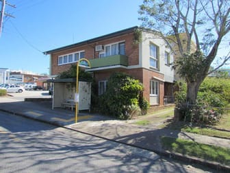 10 William Street Gladstone QLD 4680 - Image 1