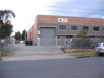 5 Powdrill Road Prestons NSW 2170 - Image 2