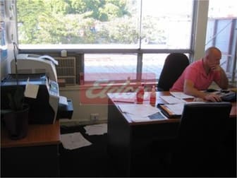 Coorparoo QLD 4151 - Image 2