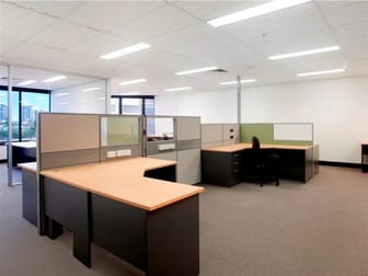 100 Eagle Street Brisbane City QLD 4000 - Image 2
