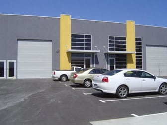 2/14 Fallon Road Landsdale WA 6065 - Image 1