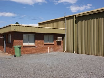 7 Eyers Street Wilsonton QLD 4350 - Image 2