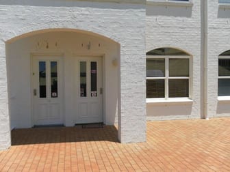 10/25 Isabel Street Toowoomba City QLD 4350 - Image 2