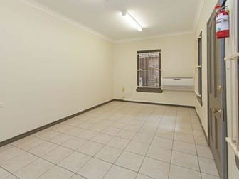 1b/TERRACE 3/249 Coronation Drive Milton QLD 4064 - Image 2