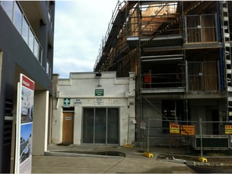 Click to view all images 8 Morton Avenue Carnegie VIC 3163 - Image 1