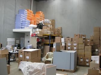 Click to view all images 5/12 Marriott Street Oakleigh VIC 3166 - Image 2