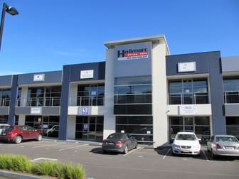 15 Ricketts Road Mount Waverley VIC 3149 - Image 2