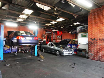 8 Orthla Avenue Heidelberg West VIC 3081 - Image 2