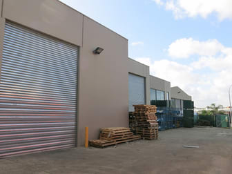 7 Centro Court Brooklyn VIC 3012 - Image 1