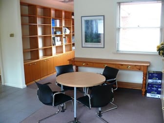 Level 1/273 Lower Heidelberg Road Ivanhoe East VIC 3079 - Image 3