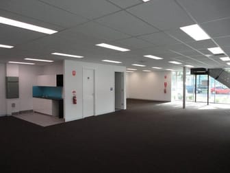 Click to view all images 15/36 Sabre Drive Port Melbourne VIC 3207 - Image 1