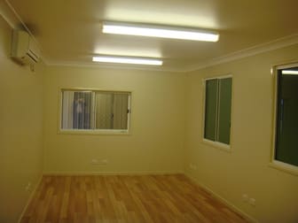 2/196 North Street Toowoomba QLD 4350 - Image 2