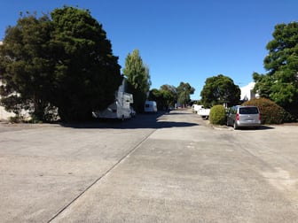 13/29 BARRY STREET Bayswater VIC 3153 - Image 2