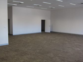 8/2 Yallourn Street Fyshwick ACT 2609 - Image 3