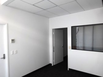 5/10 Dillington Pass Landsdale WA 6065 - Image 2