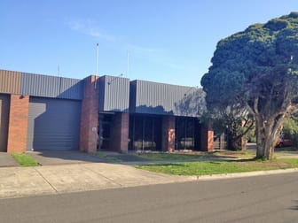 1/17 Redwood Drive Notting Hill VIC 3168 - Image 1