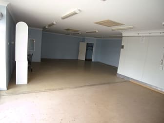 4/384 French Avenue Frenchville QLD 4701 - Image 3