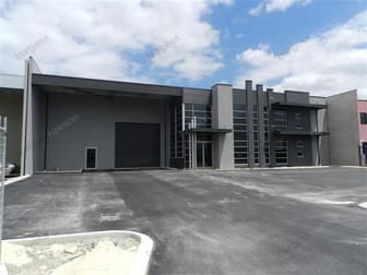 76 Mordaunt Circuit Canning Vale WA 6155 - Image 1