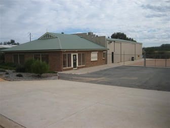 16 Verrall Crescent Berri SA 5343 - Image 3