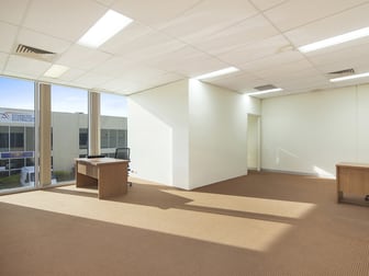 5/5 Kelletts Road Rowville VIC 3178 - Image 2