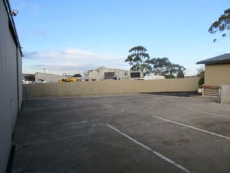 10 Oaklands Avenue Ferntree Gully VIC 3156 - Image 3