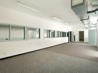2/31-37 Howleys Road Notting Hill VIC 3168 - Image 3