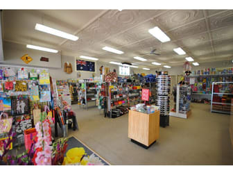 Shop 1, 30 Ocean Street Victor Harbor SA 5211 - Image 2