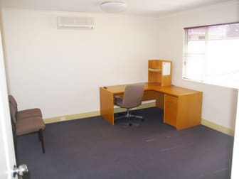 Office 4/136-140 Russell Street Toowoomba City QLD 4350 - Image 3