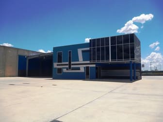 22 Commerce Place Larapinta QLD 4110 - Image 1