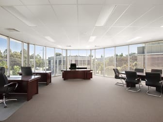 1/125-127 Highbury Road Burwood VIC 3125 - Image 3