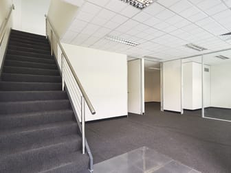 33/3 Westside Avenue Port Melbourne VIC 3207 - Image 3