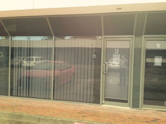 4/18 FLORISTON ROAD Boronia VIC 3155 - Image 1